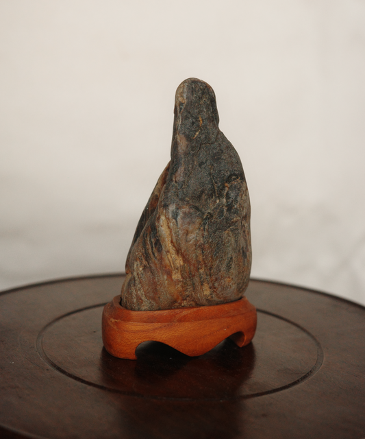 Suseok #3 - Sitting person