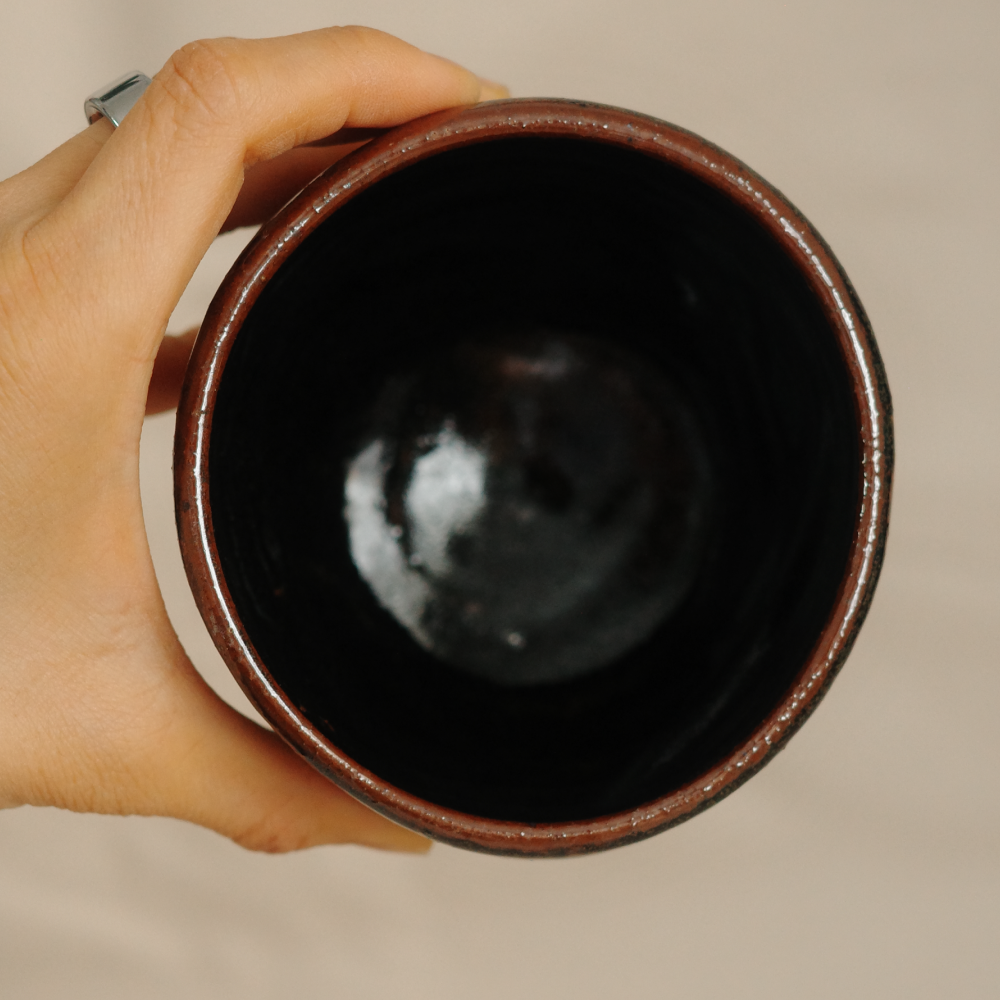 Asymmetrical temoku cup
