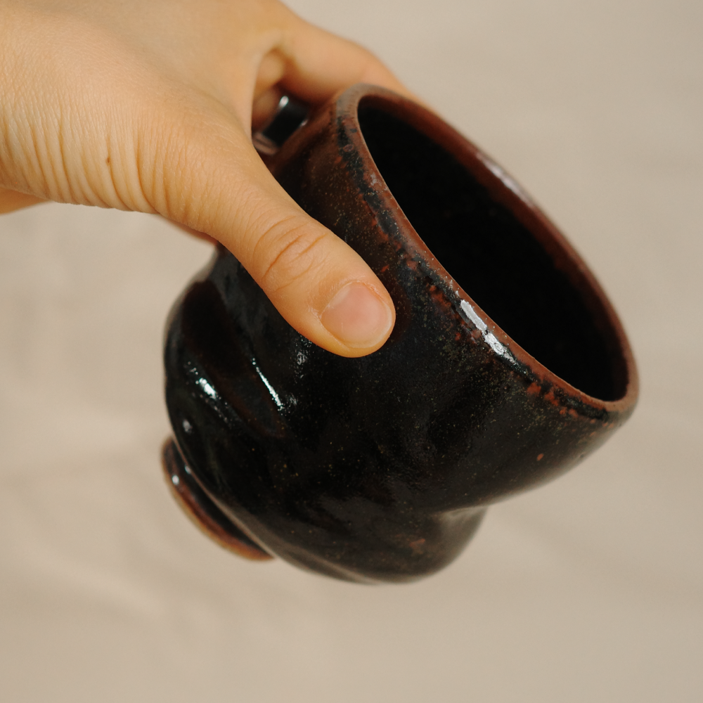 Asymmetrical temoku cup