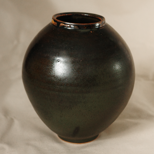 Algae green moon jar