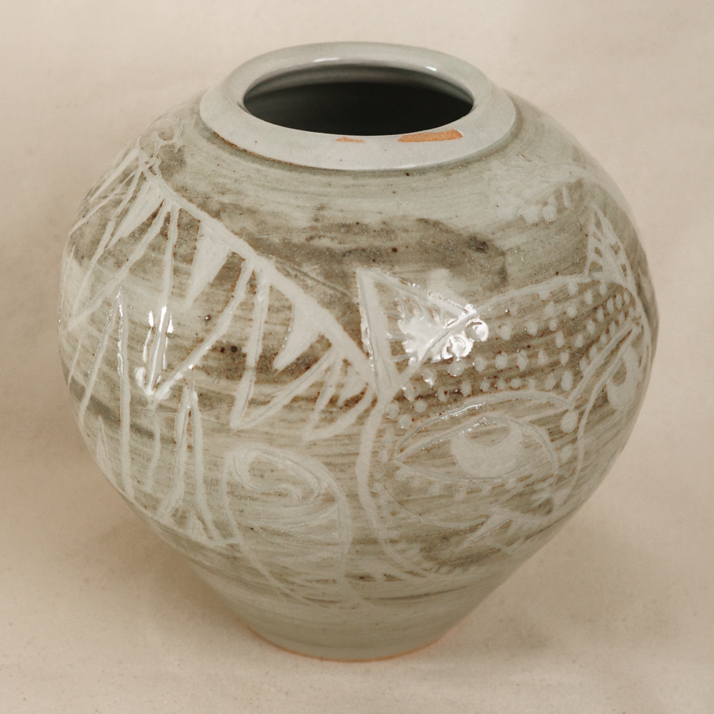 Moon jar with Korean tiger