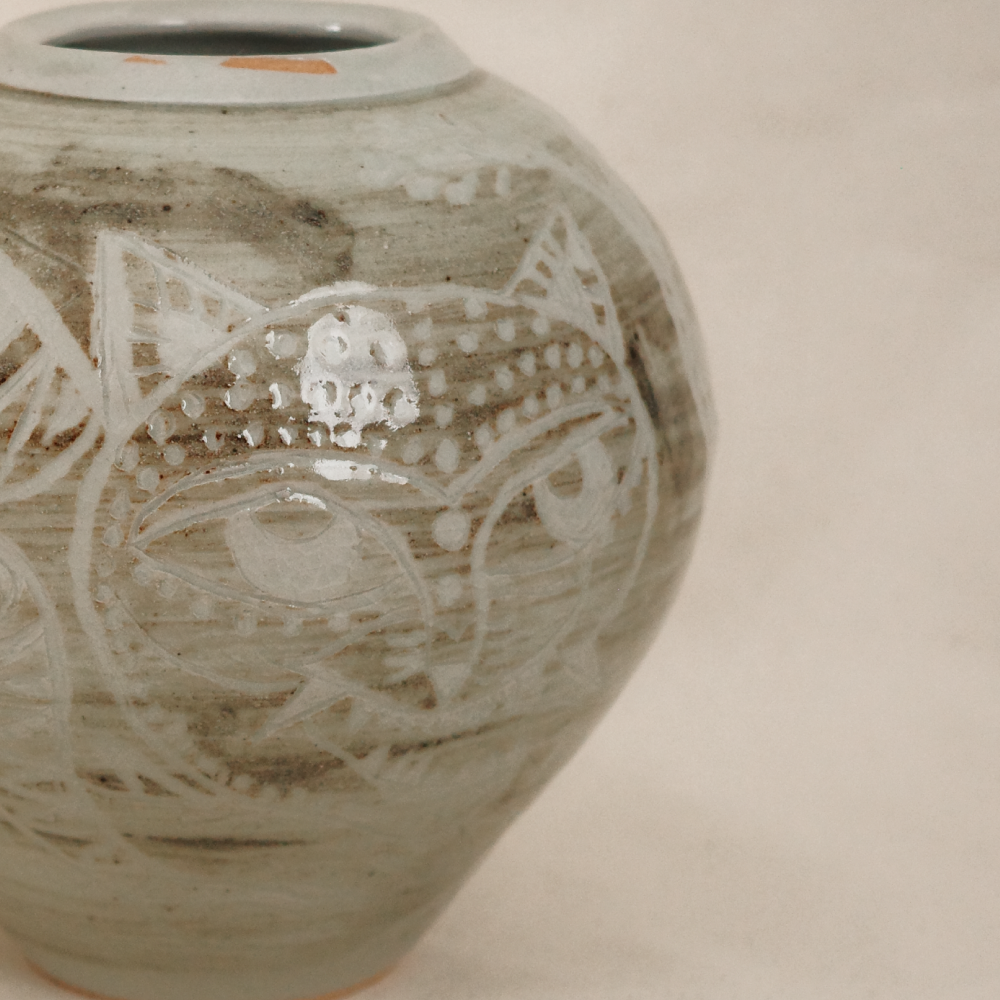 Moon jar with Korean tiger
