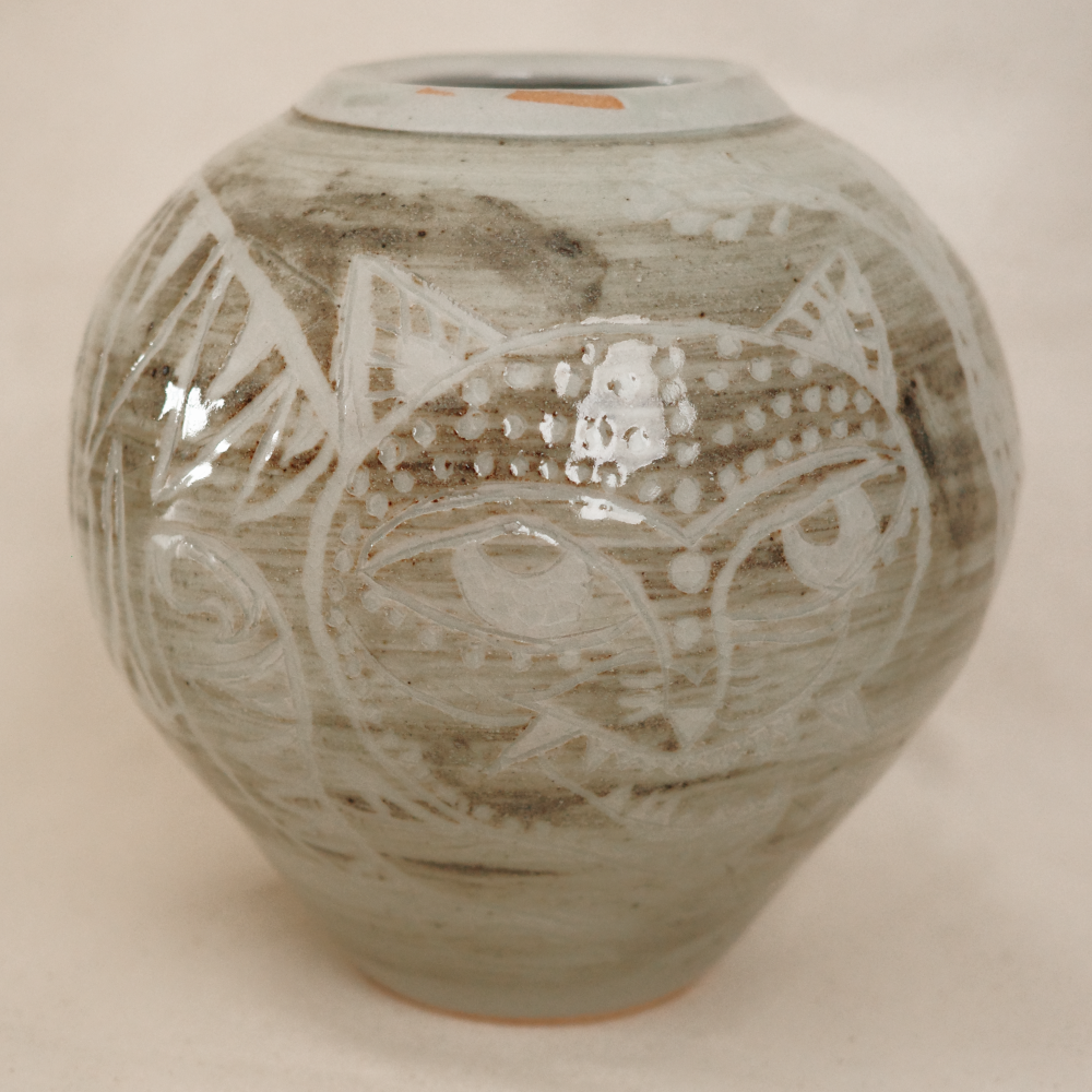 Moon jar with Korean tiger